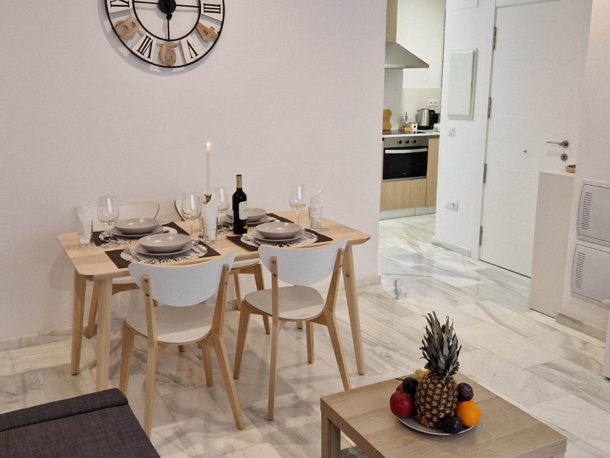 Francisco Cano Apartment ฟูเอนฮิโรลา ภายนอก รูปภาพ