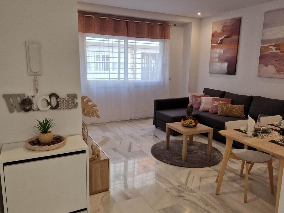 Francisco Cano Apartment ฟูเอนฮิโรลา ภายนอก รูปภาพ