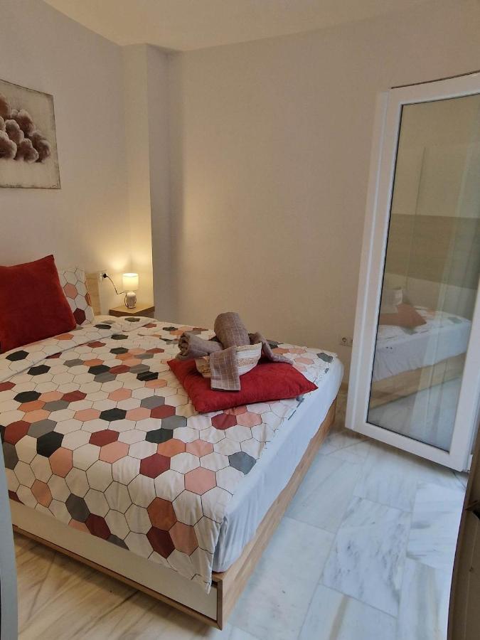 Francisco Cano Apartment ฟูเอนฮิโรลา ภายนอก รูปภาพ