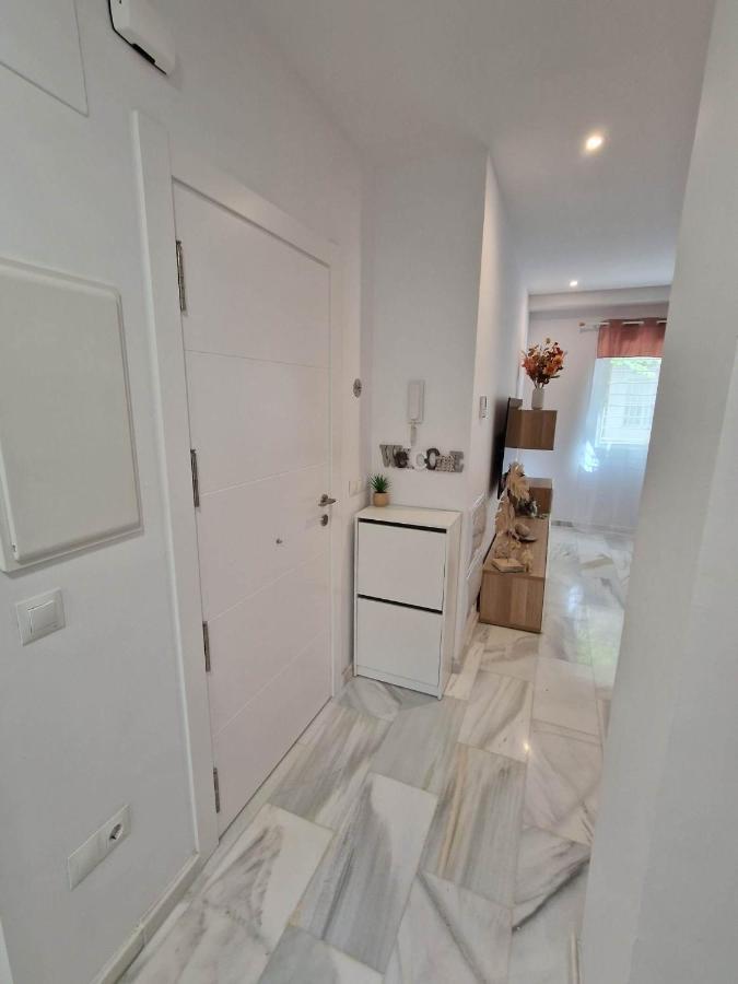 Francisco Cano Apartment ฟูเอนฮิโรลา ภายนอก รูปภาพ