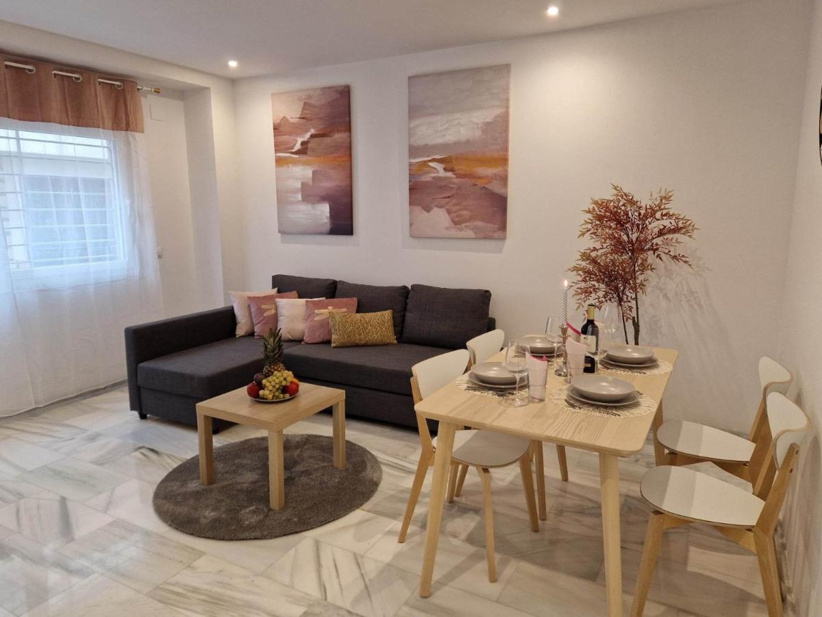 Francisco Cano Apartment ฟูเอนฮิโรลา ภายนอก รูปภาพ