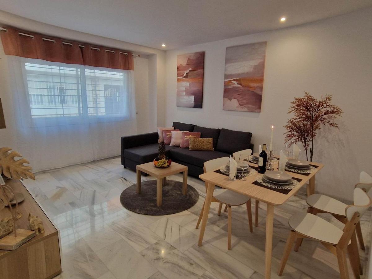 Francisco Cano Apartment ฟูเอนฮิโรลา ภายนอก รูปภาพ