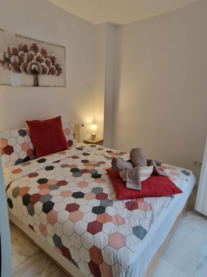 Francisco Cano Apartment ฟูเอนฮิโรลา ภายนอก รูปภาพ