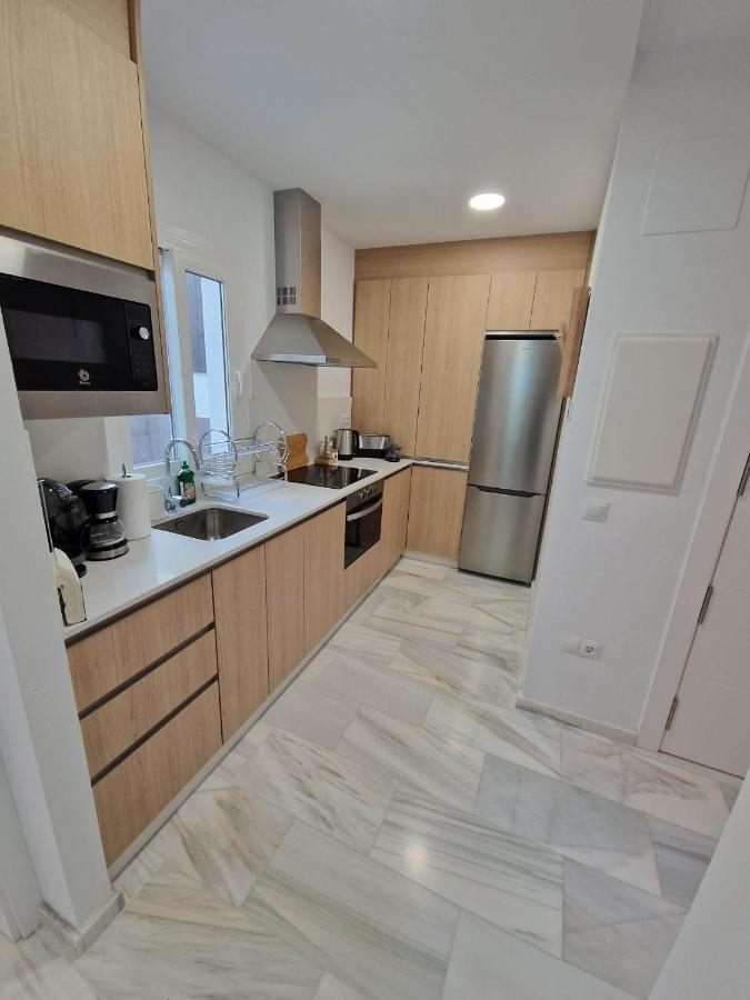 Francisco Cano Apartment ฟูเอนฮิโรลา ภายนอก รูปภาพ